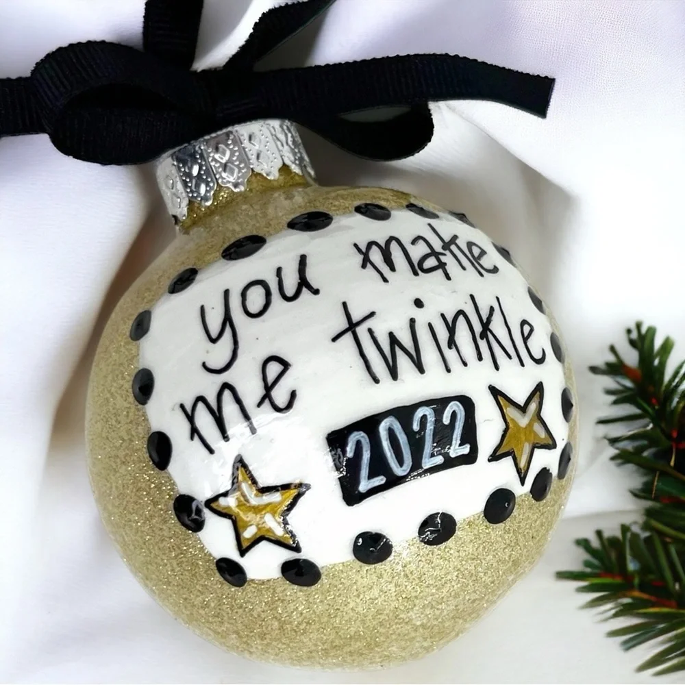 Christmas Ornament: 